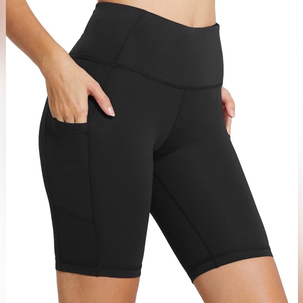 Yogalicious Black Women's Shorts athletic LUX Large